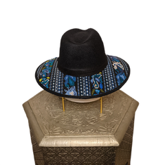 Sunshower hat - embroidered #127